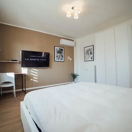 Fellini Гостевой дом