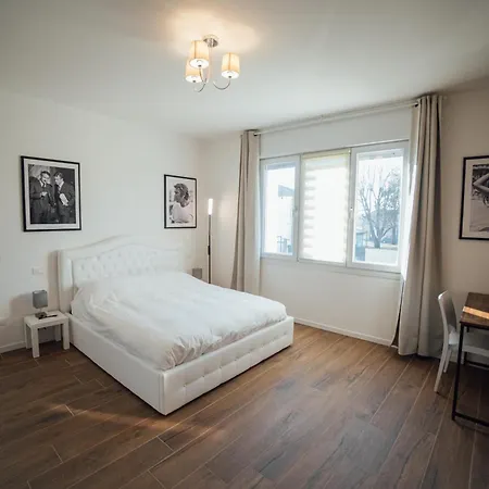Fellini Gæstehus 3*