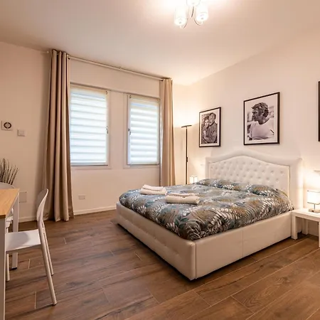 Fellini Гостевой дом